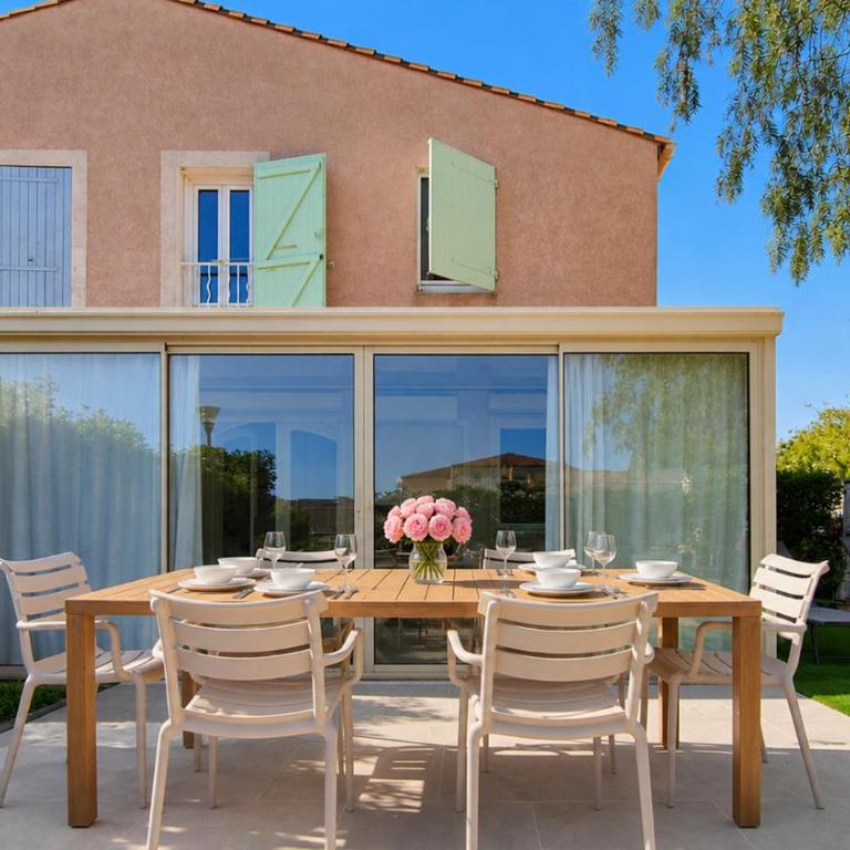 Villa moderne, lumineuse avec jardin privatif - Villa 2 Chambres - 13