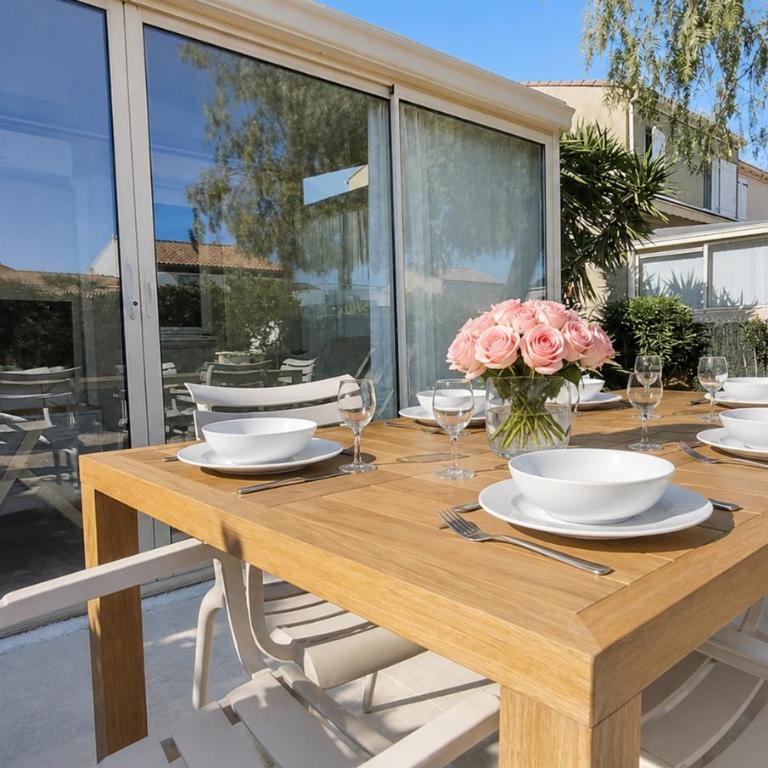 Villa moderne, lumineuse avec jardin privatif - Villa 2 Chambres - 11