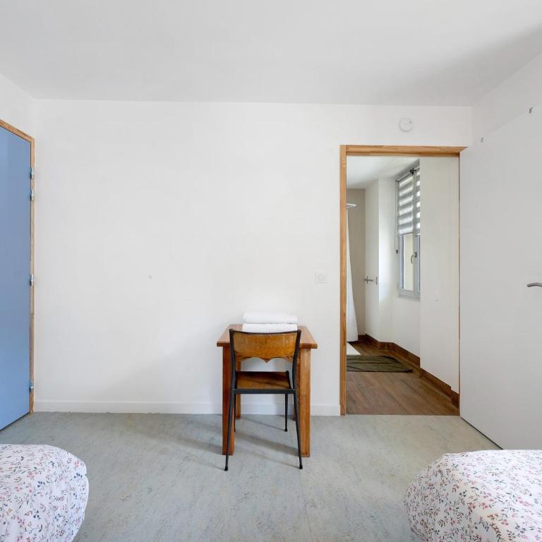 L'auberge le Toit Vert - Chambre Double - Accessible aux Personnes à Mobilité Réduite - 7