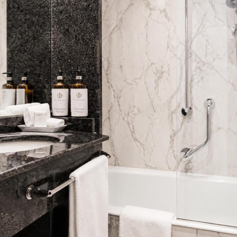 Phi Hotel Principe - Camera Matrimoniale Budget - 4