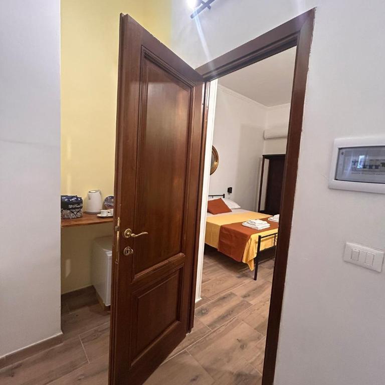 GREENHOME - One-Bedroom Deluxe Apartment - 10