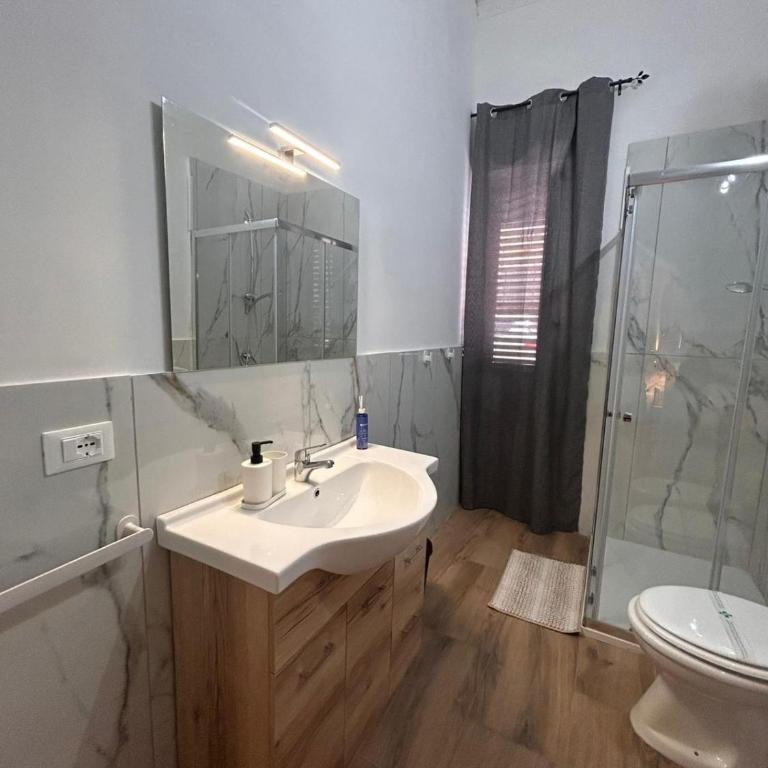 GREENHOME - One-Bedroom Deluxe Apartment - 25