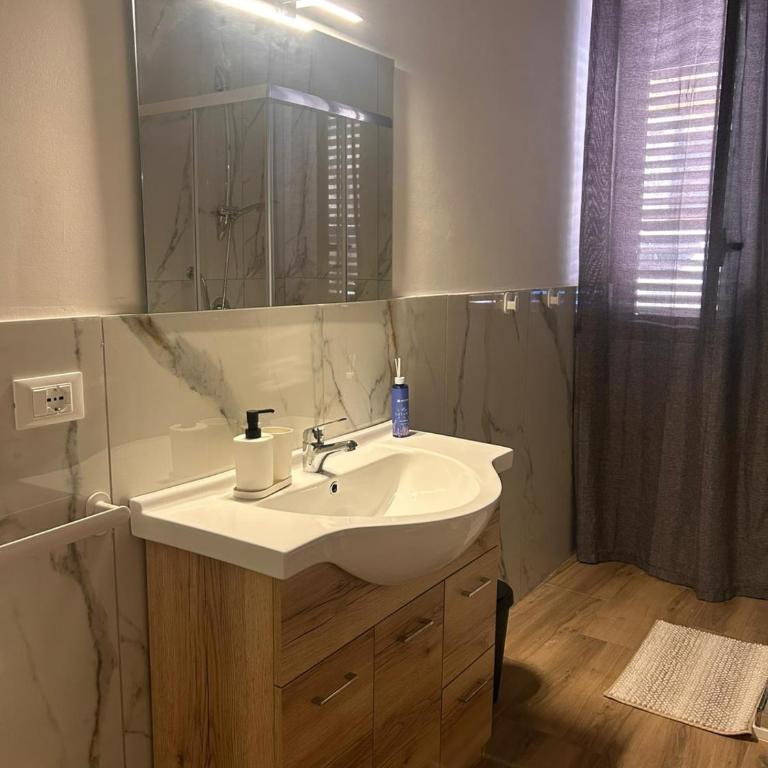 GREENHOME - One-Bedroom Deluxe Apartment - 26
