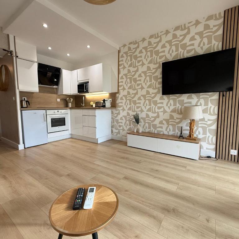 AUTRICHIENS - Haut de gamme Lumineux Central Jardin Parking - Studio - 1