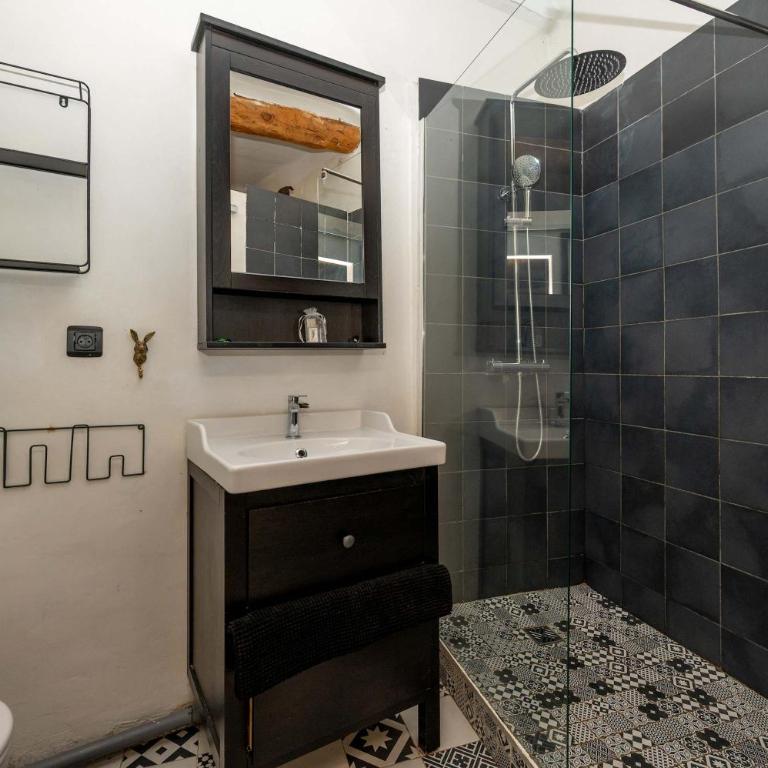Charmant duplex au cœur du Vieil Antibes - Studio - 4