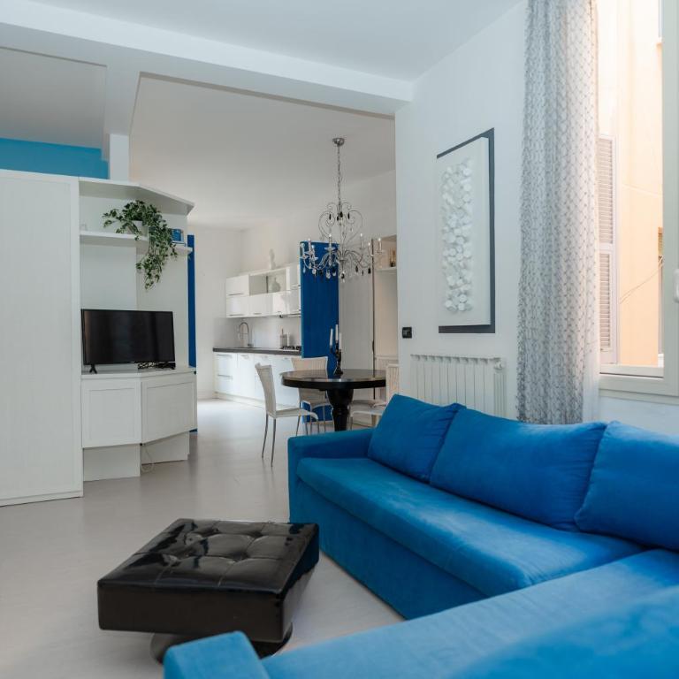 Perla Marina - Trilocale Elegante e Spazioso in Centro - Appartamento con 2 Camere da Letto - 1