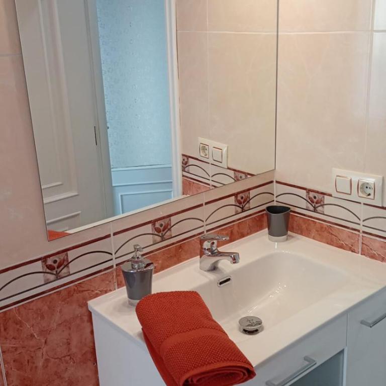 A 300 m de la playa, se alquila por quincenas VUT4298AS - Apartamento de 1 dormitorio - 5