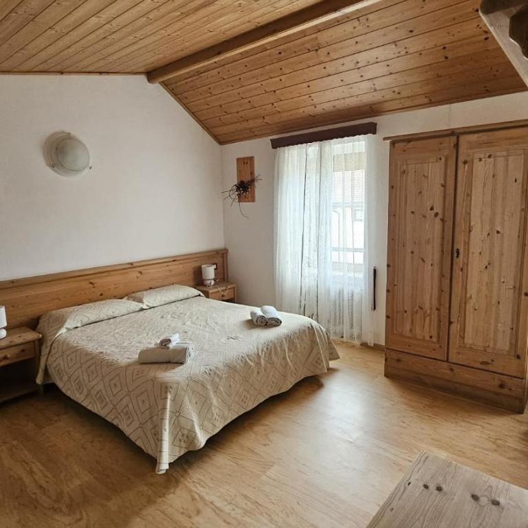Albergo passo Brocon - Standard Zweibettzimmer mit Bergblick - 2