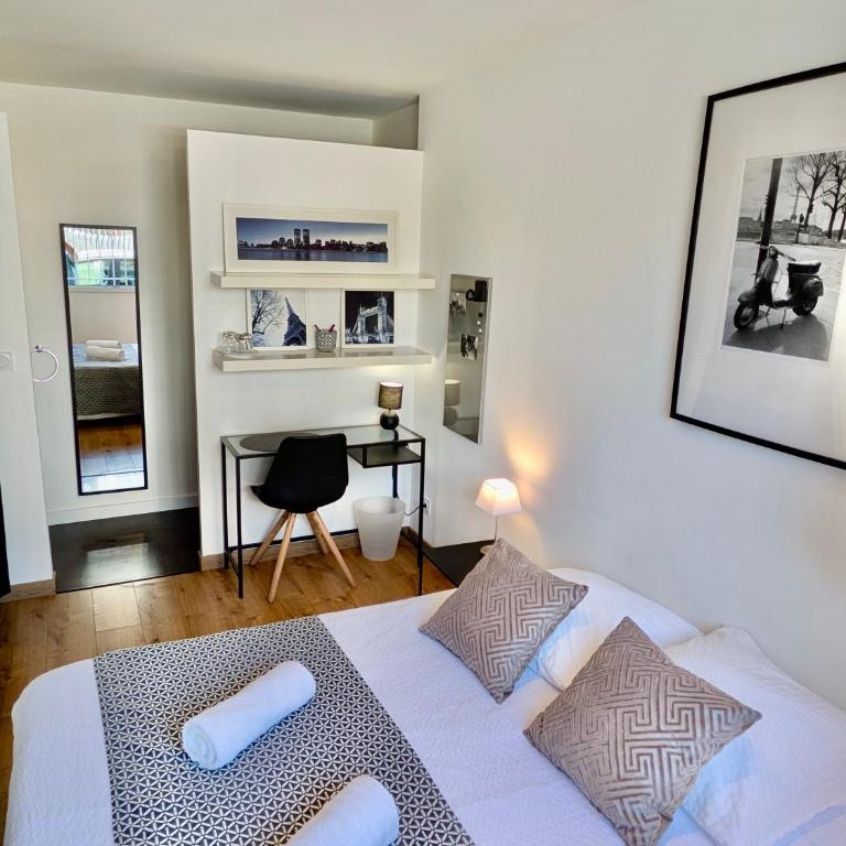 La Maison Blanche 5*, Piscine & vue Cité Médiévale - Villa de 3 dormitorios - 7