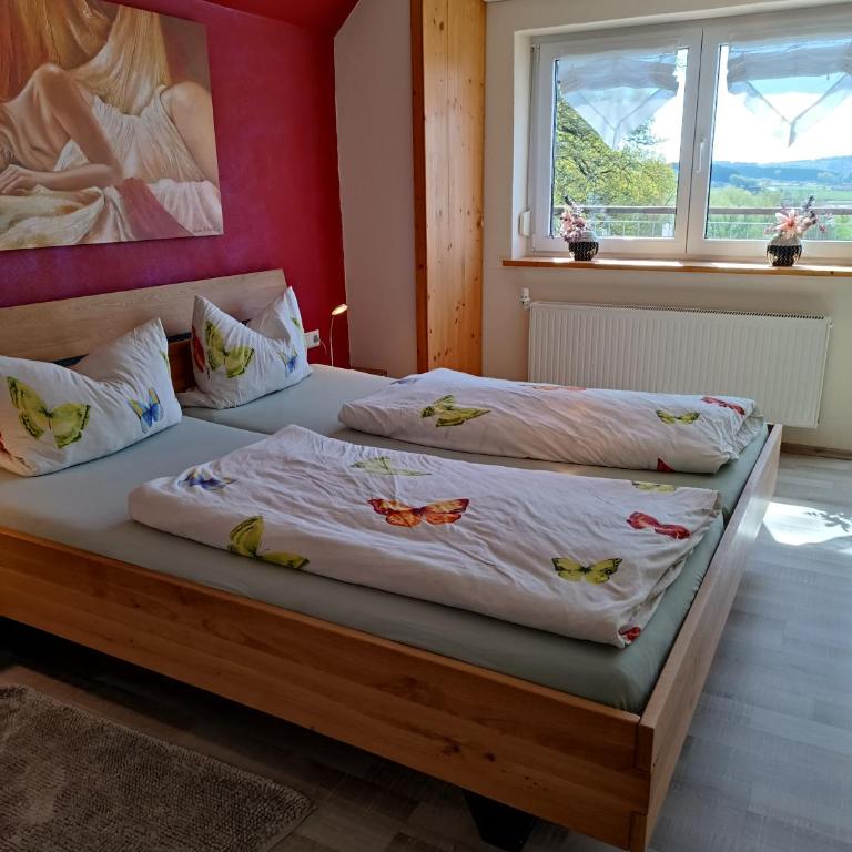 Haus Allgäublick bei Kronburg - Alleinlage mit Sauna, Kamin und eingezäuntem Garten - Haus mit 3 Schlafzimmern - 4