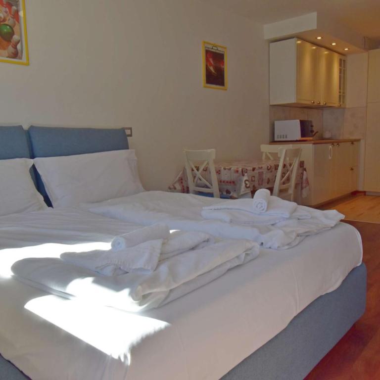 Emerald Studio Apartment - Monolocale con Balcone - 6