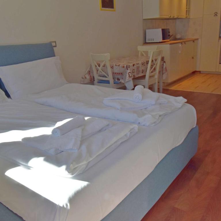 Emerald Studio Apartment - Monolocale con Balcone - 9