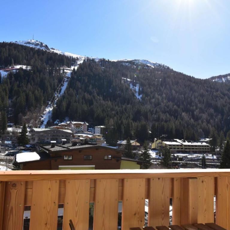 Emerald Studio Apartment - Monolocale con Balcone - 40