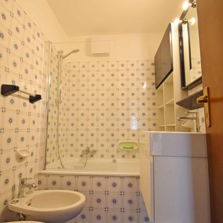 Panoramico Appartamento MhD - Appartamento con 2 Camere da Letto e Balcone - 31