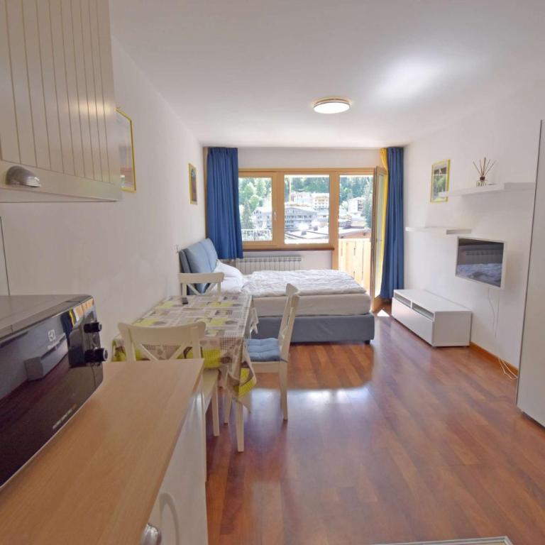Emerald Studio Apartment - Monolocale con Balcone - 2