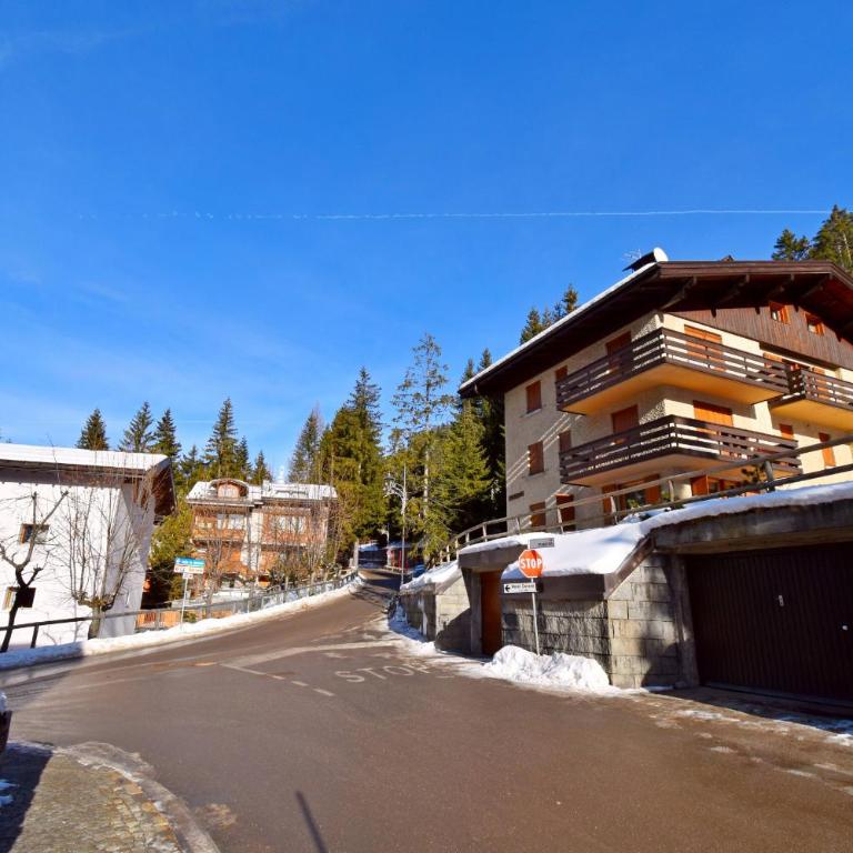 2 Abeti Mansarda - Appartamento su 2 Livelli - 54