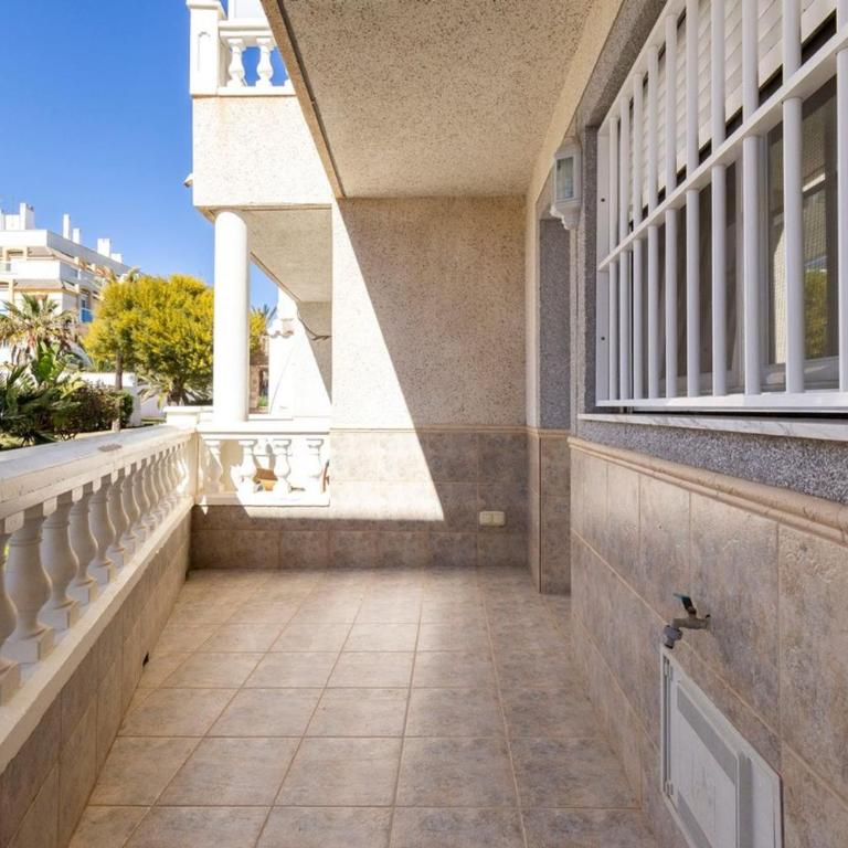 Charming Bungalow with Ocean Views in Roquetas de Mar - Vacation Home - 12