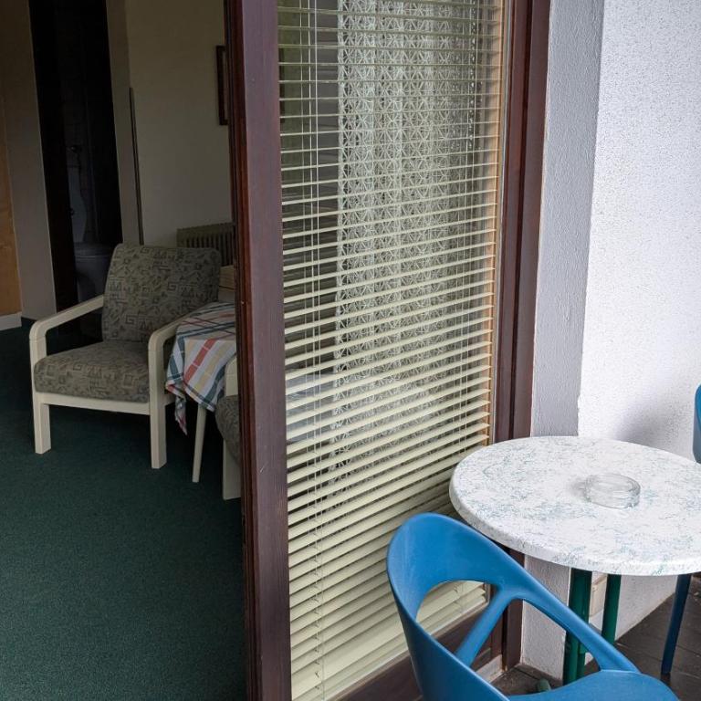 Hotel Garni Vindobona - Doppelzimmer mit Balkon - 5