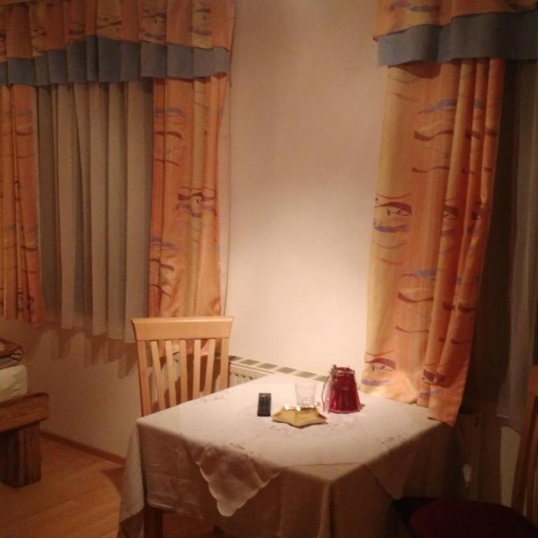 Pension Chalet Bergseegut - Doppelzimmer mit eigenem Bad - 13