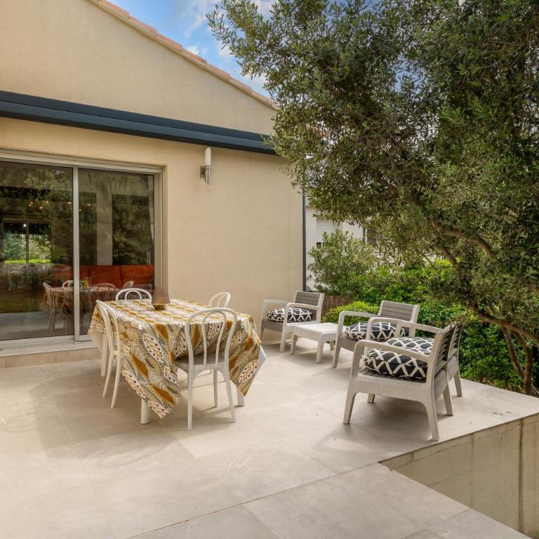 La Villa du Chêne - Avec Piscine Privée - Ferienhaus - 7