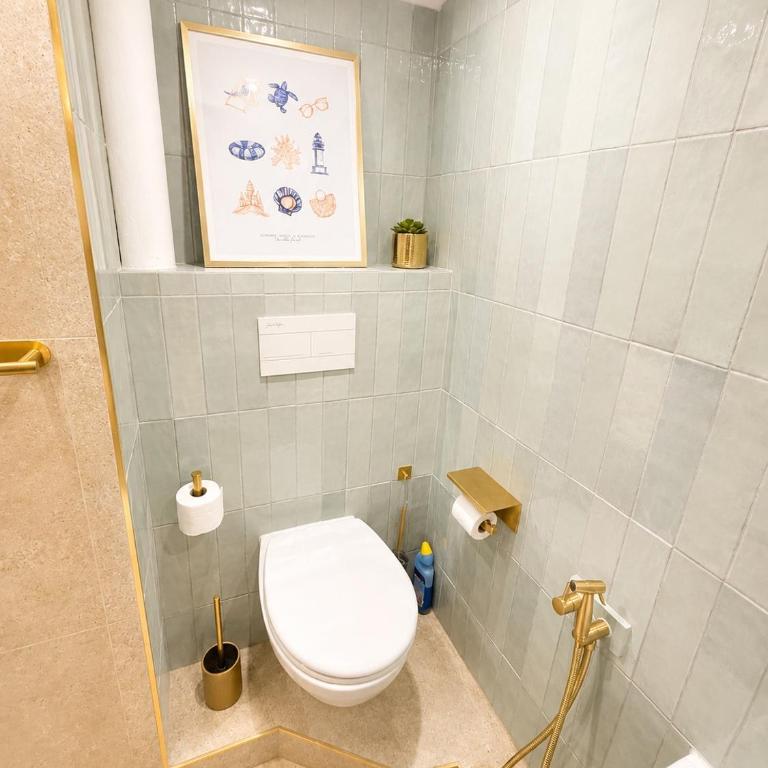 Quiet Private Apartment - 2min Train Station - 5min Palais Croisette - Private entrance - Appartement 2 Chambres avec Terrasse - 26