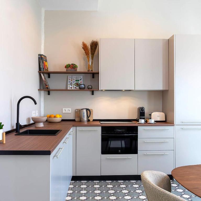 Genteel Home San Anton Granada - Two-Bedroom Apartment - 10