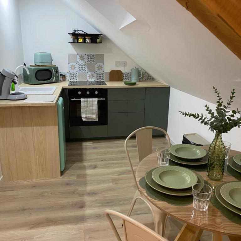 Amelia - One-Bedroom Apartment - 2