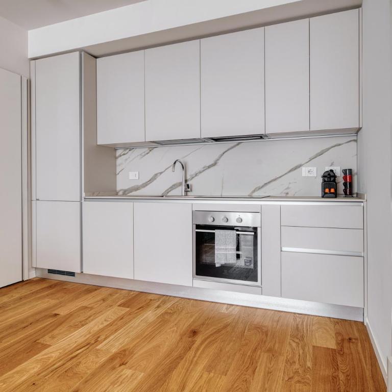Just Urban Stays - Exclusive Flat with Balcony - 5 min from Duomo M4 - Appartamento con 1 Camera da Letto e Balcone - 3