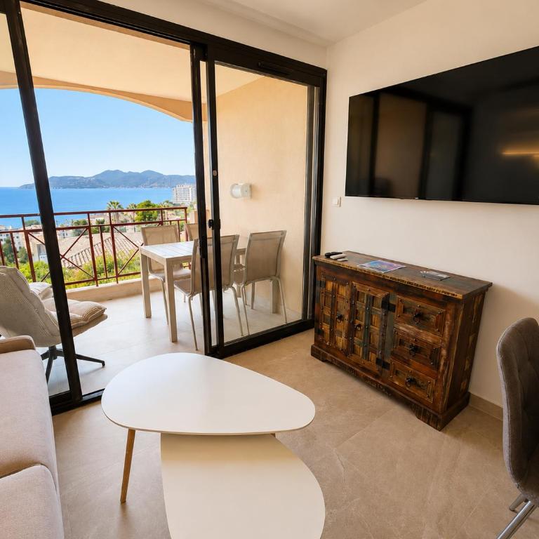 Villa Francia T1bis, 4P, Parking, Terrasse vue mer, Piscine, Tennis - Apartment mit 1 Schlafzimmer - 15