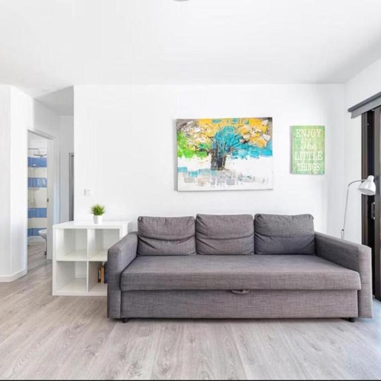Charming 1-Bedroom Apartment in Playa del Cura with Pool Access - Apartamento - 4