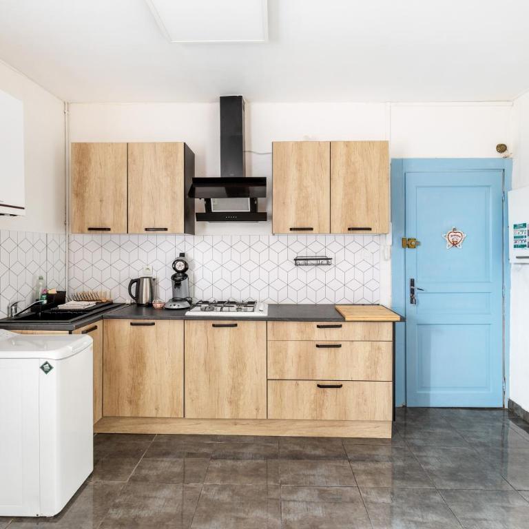 Charmant T2 au calme, parking, proche centre - Apartment - 3