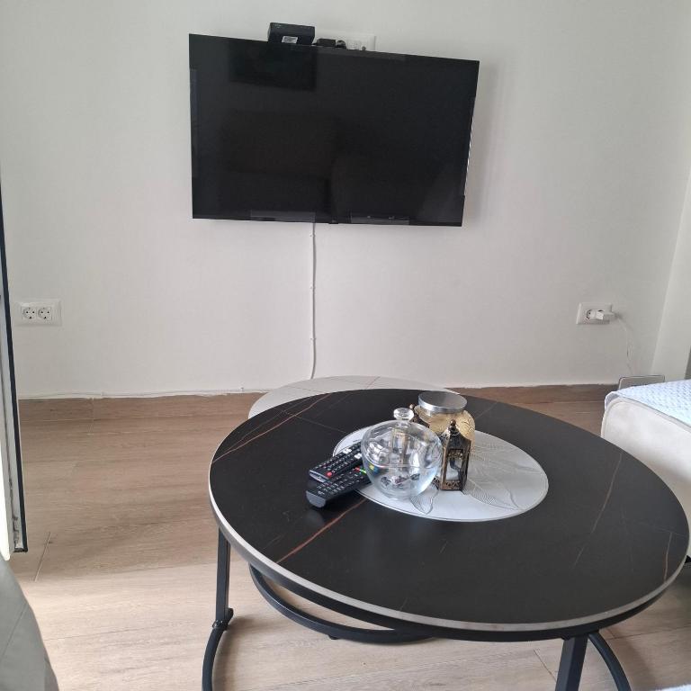 Apartman Budva - Apartman s 1 Spavaćom Sobom i Terasom - 15