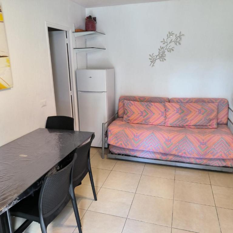 Villa,partie indépendante,près du centre de Cannes - Apartamento de 1 dormitorio - 6
