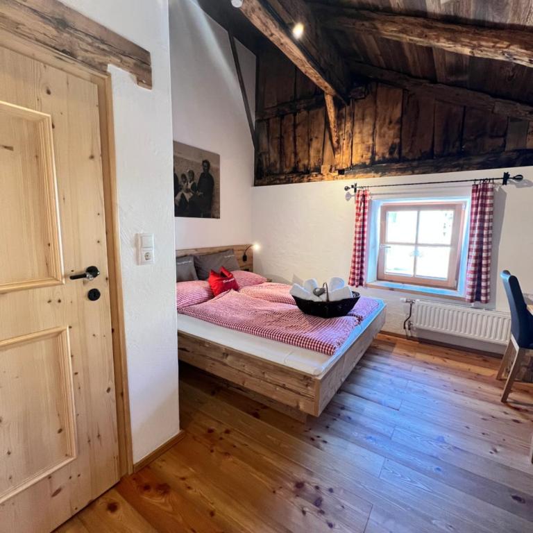 Haus Edelweiss Alpine Chalet near Samnaun - Ferienhaus - 13