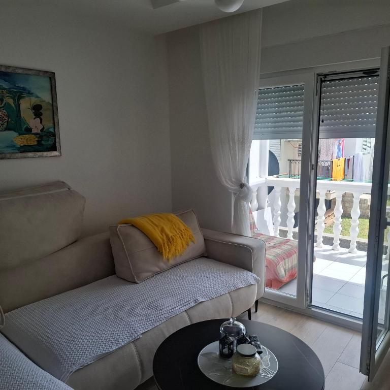 Apartman Budva - Apartman s 1 Spavaćom Sobom i Terasom - 5