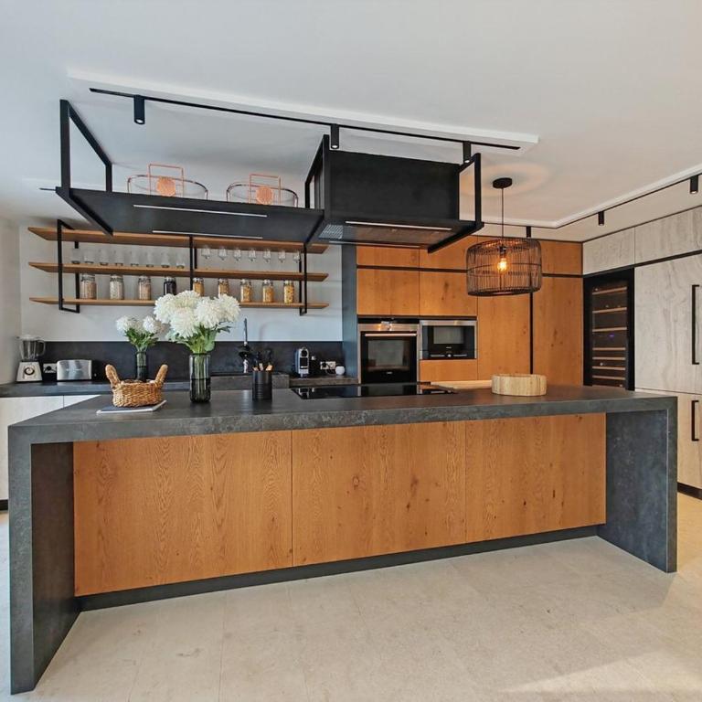Modern Fully Renovated Villa with Panoramic Sea & Salinas Views - One-Bedroom Villa - 63