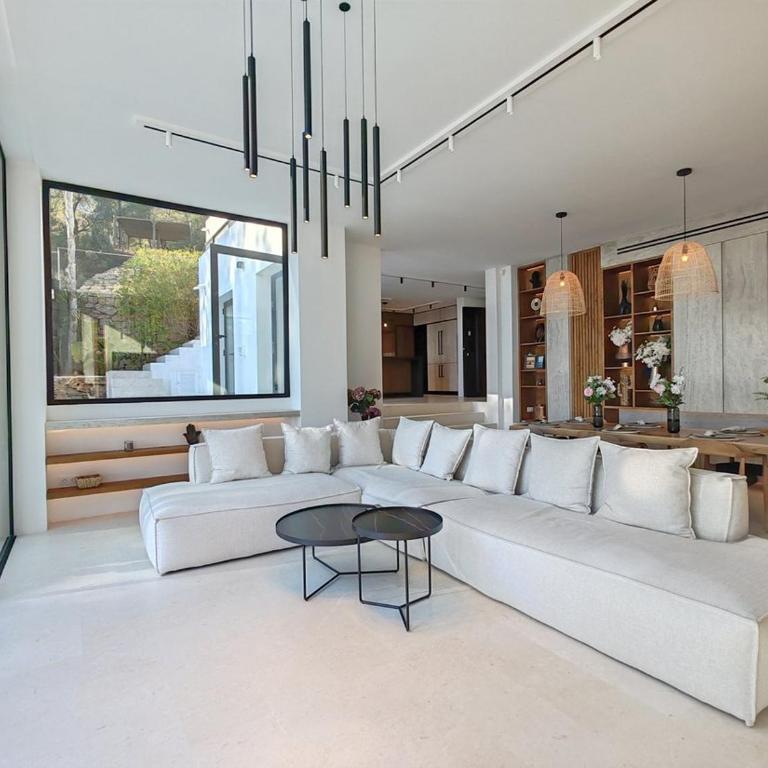 Modern Fully Renovated Villa with Panoramic Sea & Salinas Views - One-Bedroom Villa - 52