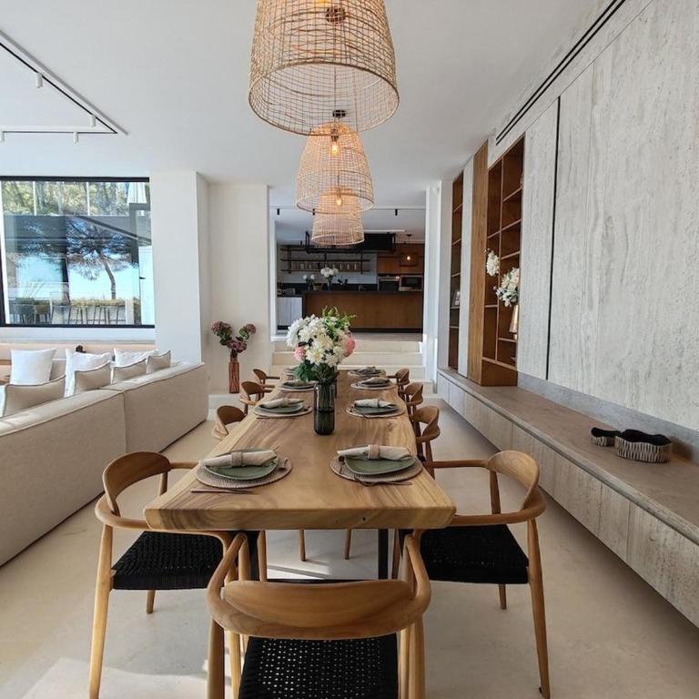 Modern Fully Renovated Villa with Panoramic Sea & Salinas Views - One-Bedroom Villa - 49