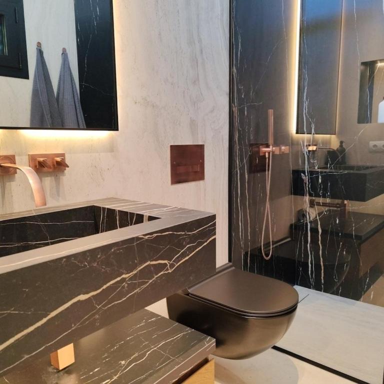 Modern Fully Renovated Villa with Panoramic Sea & Salinas Views - One-Bedroom Villa - 47