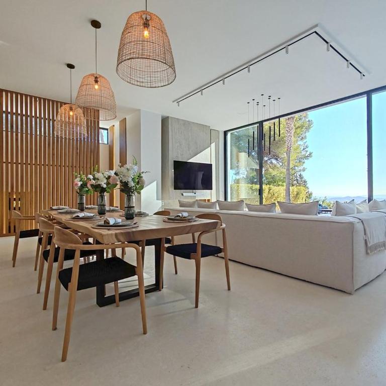 Modern Fully Renovated Villa with Panoramic Sea & Salinas Views - One-Bedroom Villa - 54