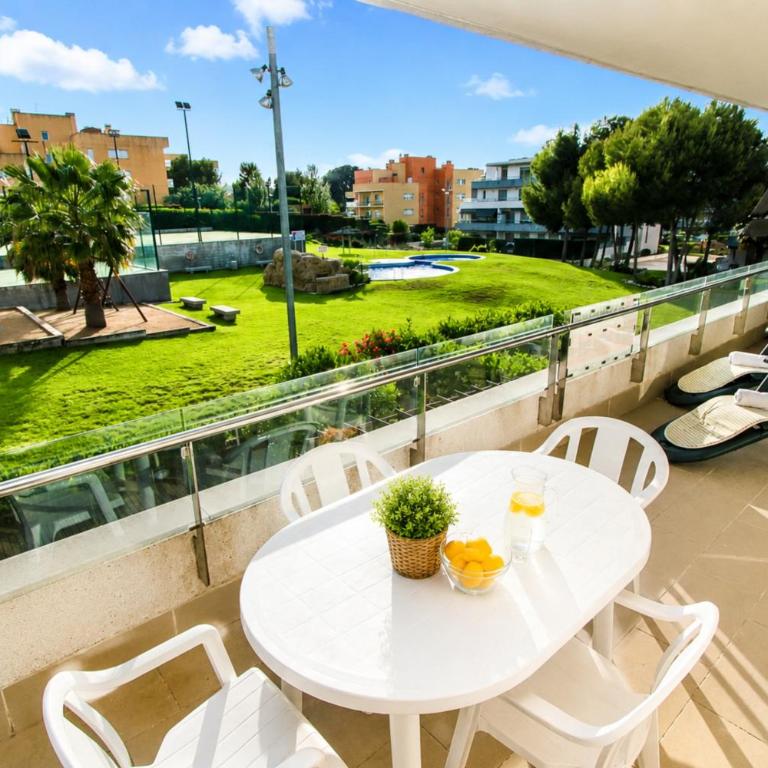 Apartment TRAMUNTANA - Salou Villa Complex - Apartment - 12
