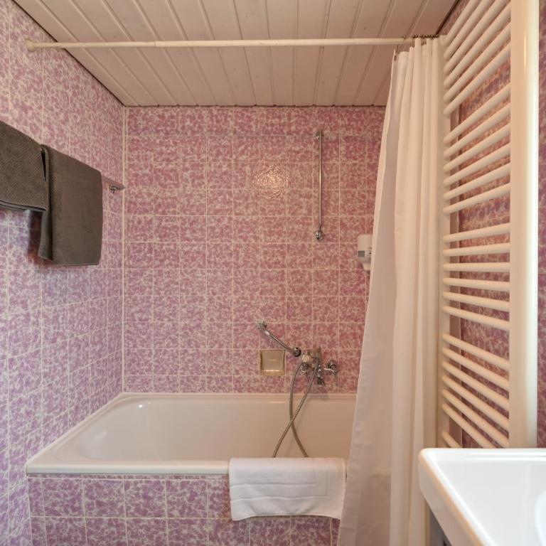 Vintage Hotel Charivari- Sommer Hörnerbahnen kostenlos mit Restaurant - Einzelzimmer mit Balkon - 2