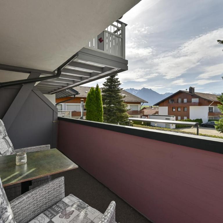 Vintage Hotel Charivari- Sommer Hörnerbahnen kostenlos mit Restaurant - Doppelzimmer mit Balkon - 4