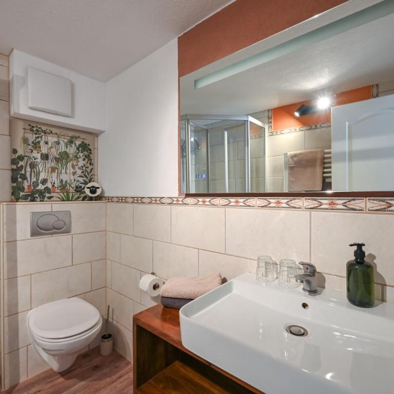Vintage Hotel Charivari- Sommer Hörnerbahnen kostenlos mit Restaurant - Doppelzimmer mit Balkon - 11