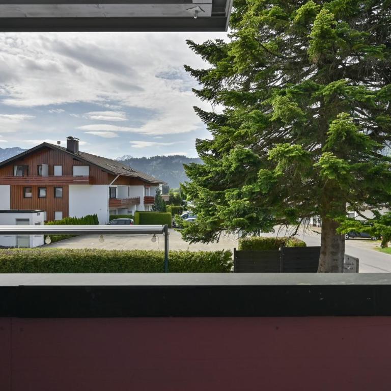 Vintage Hotel Charivari- Sommer Hörnerbahnen kostenlos mit Restaurant - Doppelzimmer mit Balkon - 9