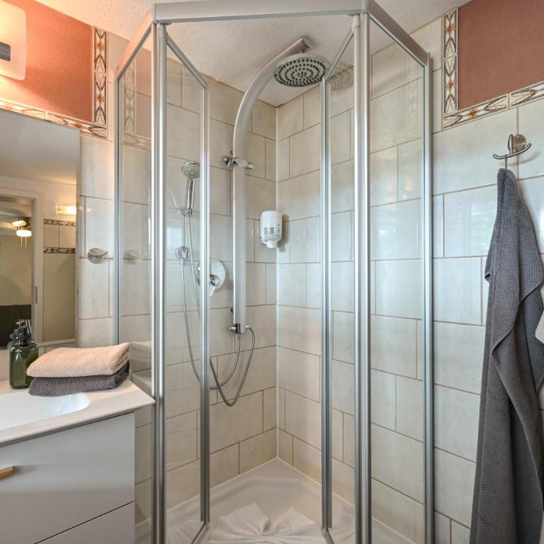Vintage Hotel Charivari- Sommer Hörnerbahnen kostenlos mit Restaurant - Doppelzimmer mit Balkon - 16
