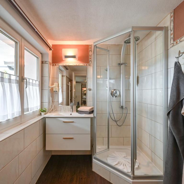 Vintage Hotel Charivari- Sommer Hörnerbahnen kostenlos mit Restaurant - Doppelzimmer mit Balkon - 17