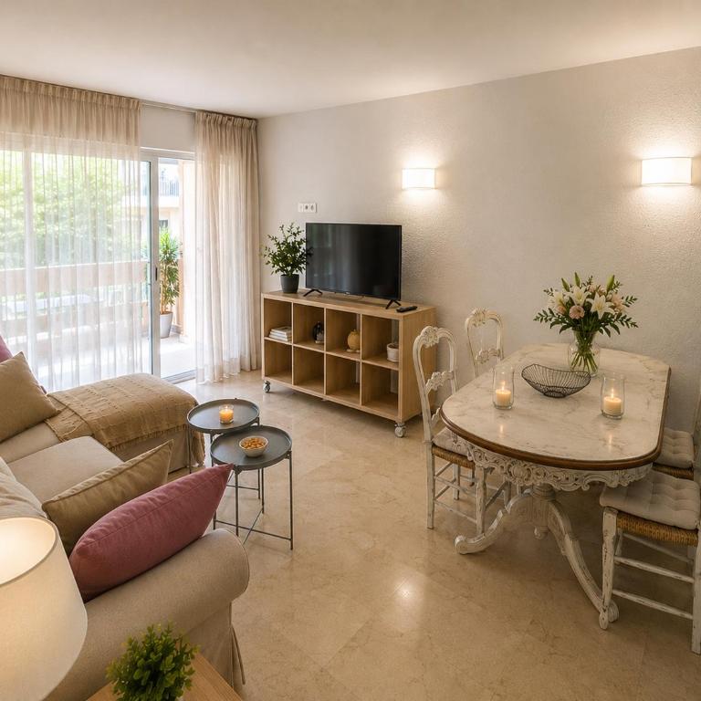 Magnolia Central Apartment III Big Terrace & Free Parking - One-Bedroom Apartment - 14