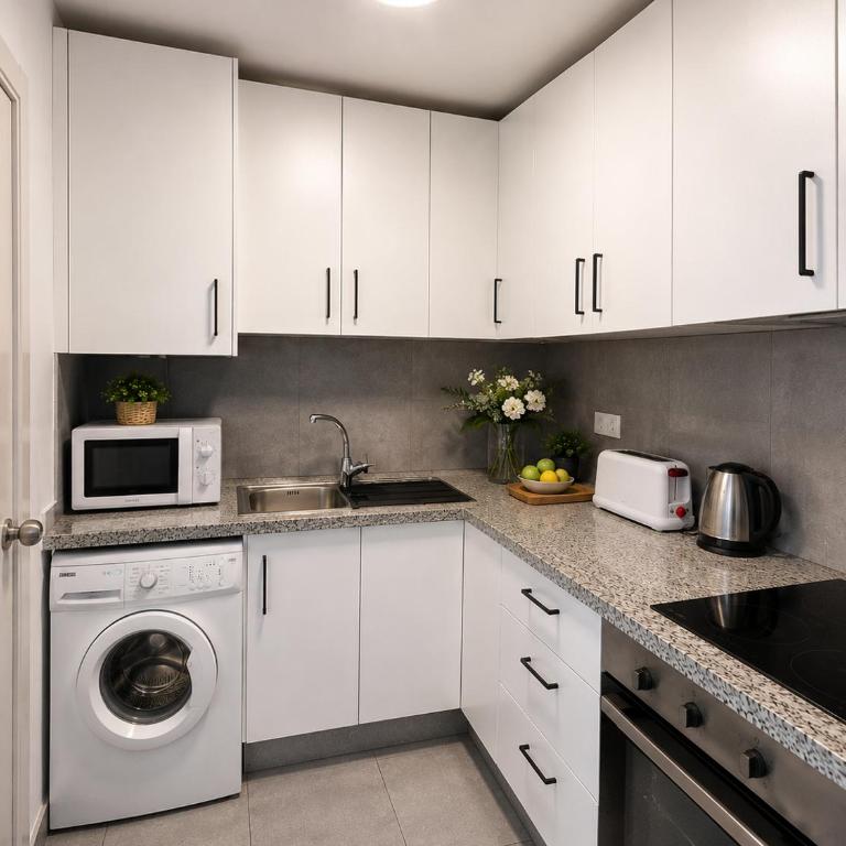 Magnolia Central Apartment III Big Terrace & Free Parking - One-Bedroom Apartment - 7