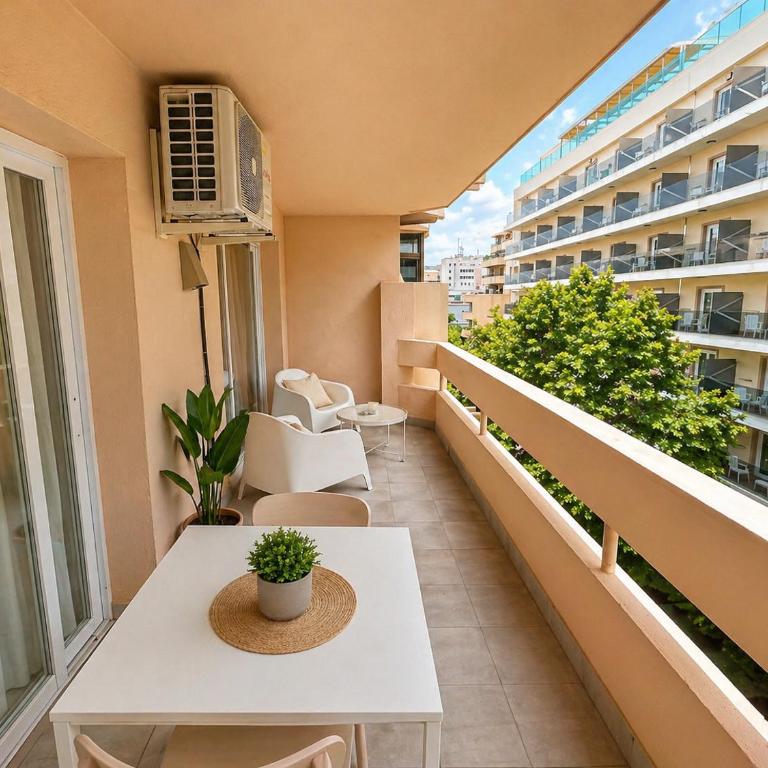 Magnolia Central Apartment III Big Terrace & Free Parking - One-Bedroom Apartment - 9